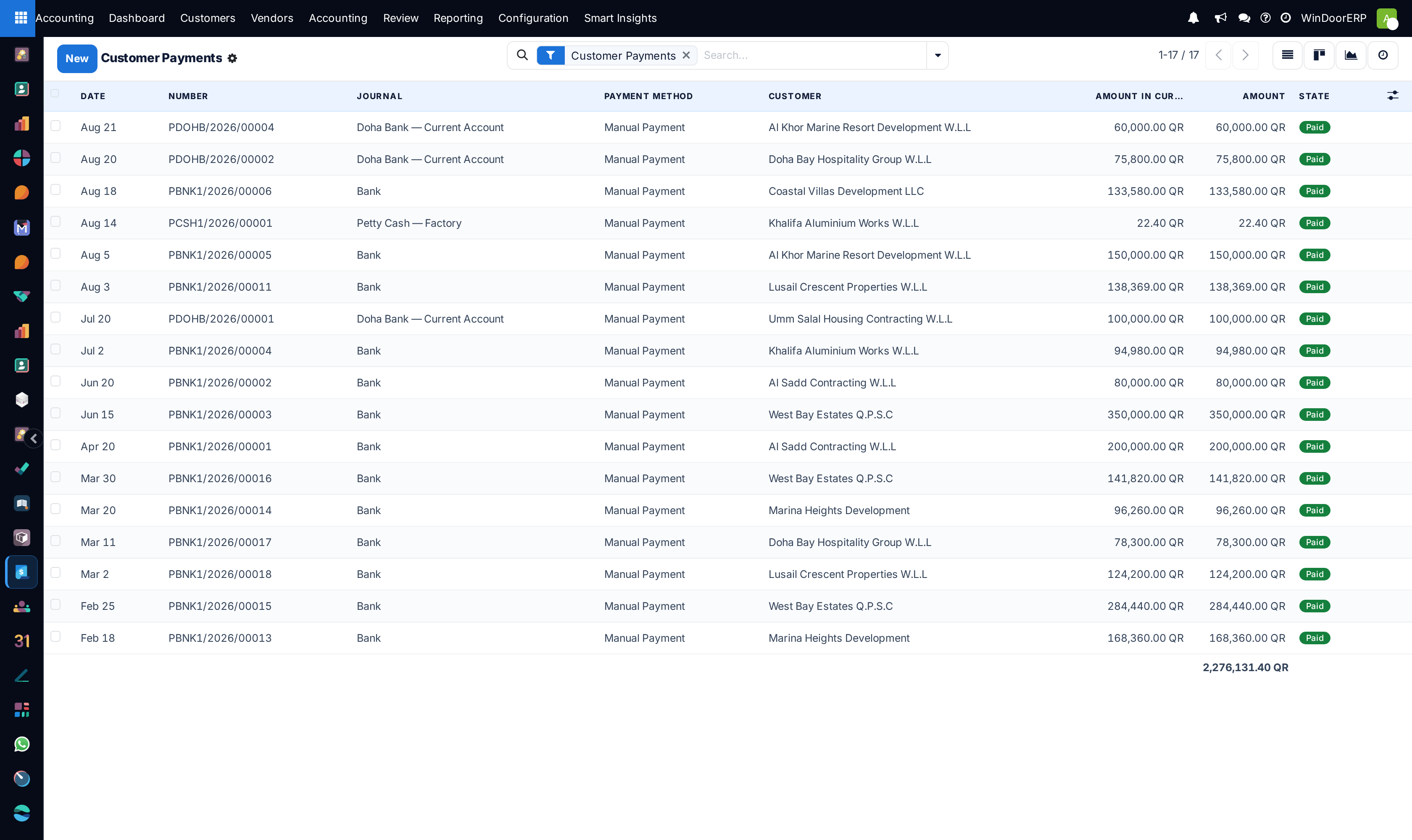 Customer Payments list: date, number, journal, payment method, customer and amount, with green Paid badges